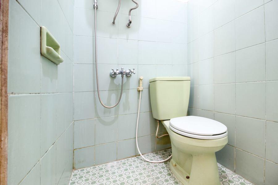 Отель Reddoorz Syariah At Jalan Menteri Supeno Джокьякарта Экстерьер фото